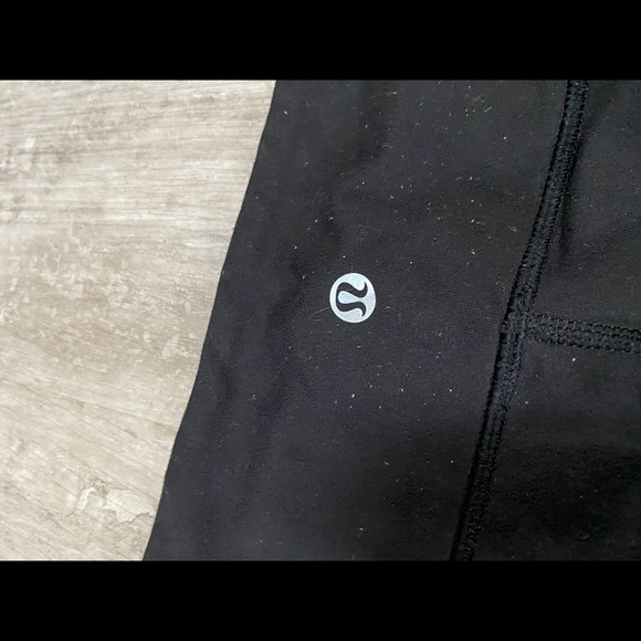 Lululemon Wunder Under Crop Black - Picture 6 of 8